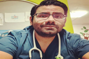 Mejores pediatras CDMX - Perfil profesional del Dr. Adrián Palacios Cisneros