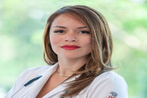 Mejores pediatras CDMX - Dra. Ana Salvador, especialista en atención primaria pediátrica