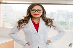 Dra. Dayana Vázquez, especialista en eliminar manchas y cicatrices con láser CO2
