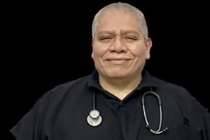 Cardiologistas - Foto del Dr. Jesús Enrique Lozano Díaz, un cardiólogo reconocido por el diagnóstico y tratamiento de las arritmias cardíacas