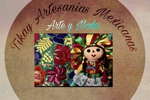 Tiendas de ropa artesanal mexicana - Logo de Artesanías T’iKay, tienda en el Mercado Artesanal La Ciudadela con prendas de diferentes colores, texturas y diseños