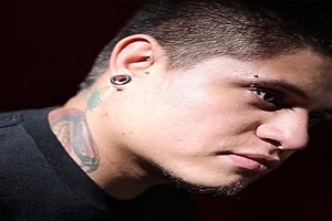 Alfredo Fraktal de los mejores tatuadores en CDMX