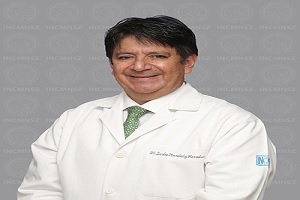 Dr. Carlos Hernández Hernández de los mejores estomatólogos en CDMX