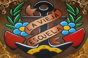 Cursos de tatuaje - Logo La Vieja Escuela Tattoo CDMX