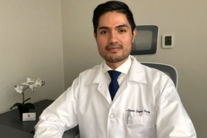Dr. Alberto Guzmán Pérez